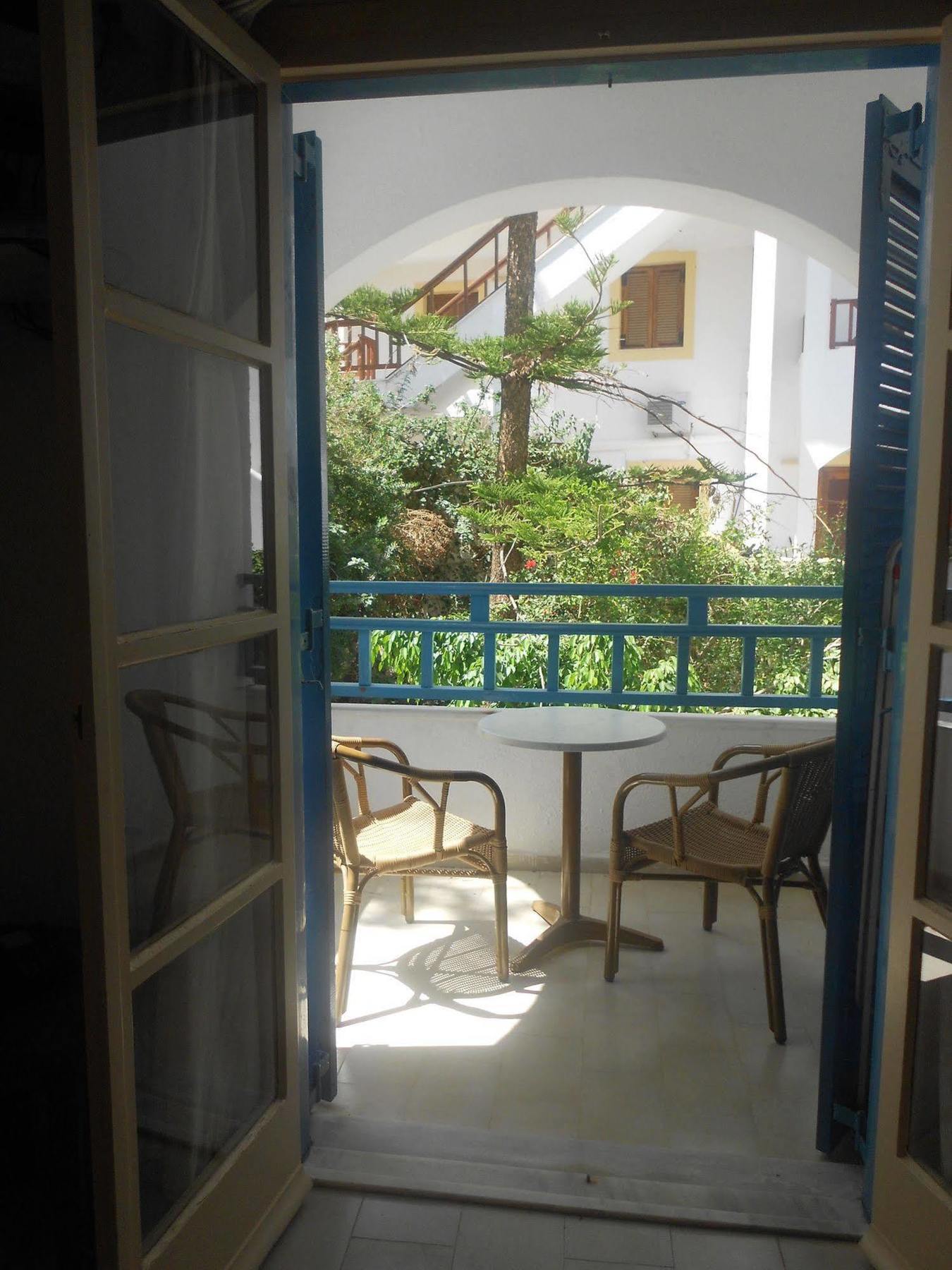 Elalia Apartments Hersonissos  Exteriör bild